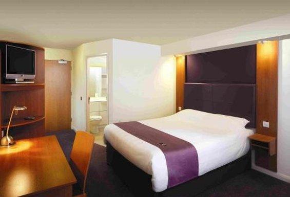 Premier Inn Liverpool Exterior photo